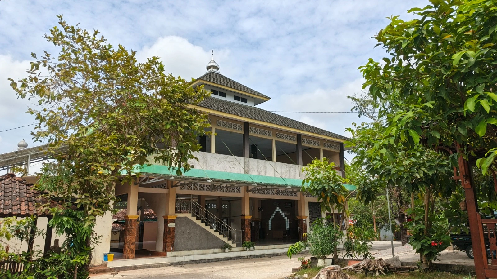 Masjid Pondok Pesantren Al I'tisham