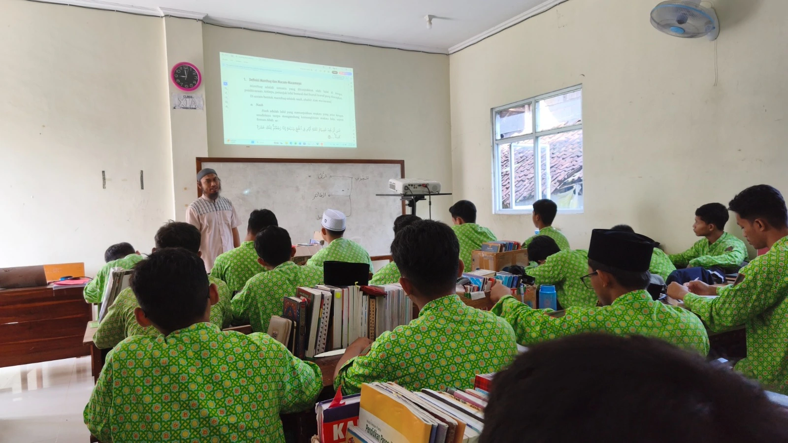 Kegiatan Belajar Santri Al I'tisham